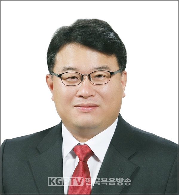 광명(을)에서 무소속으로 출마한 김기윤 국회의원 후보가 지난 27일 ‘야권후보 단일화’를 김용태 후보에게 제안했다.