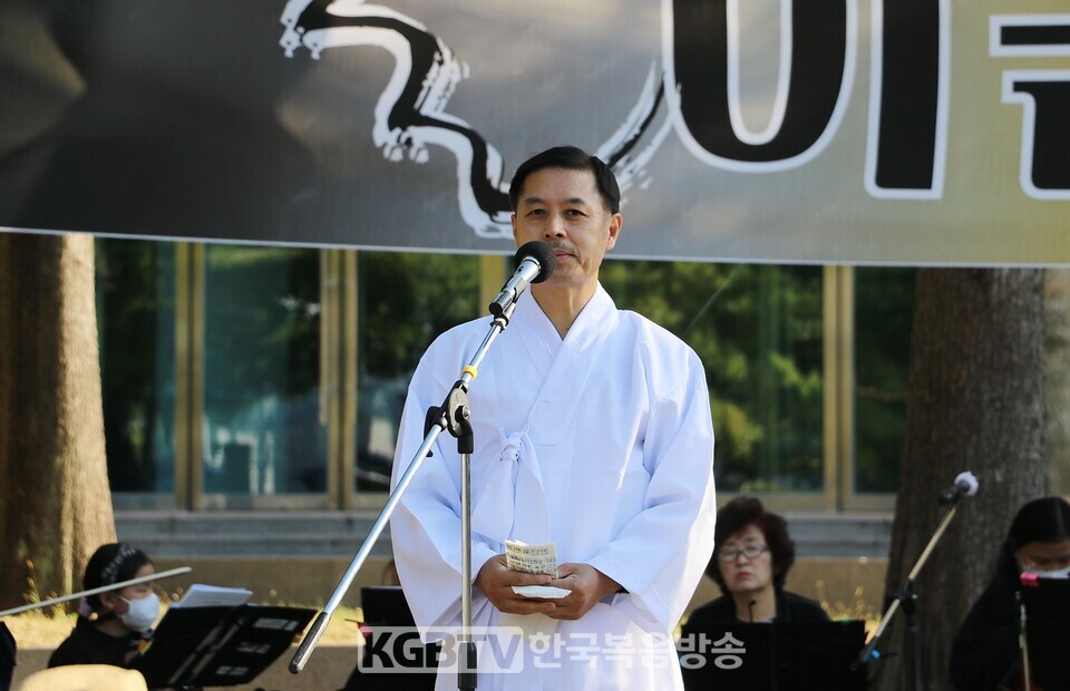지난해 10월 광주전남NCC단체가 여순항쟁74돌 기념예배를 순천대학교 정문앞에서 드렸다.